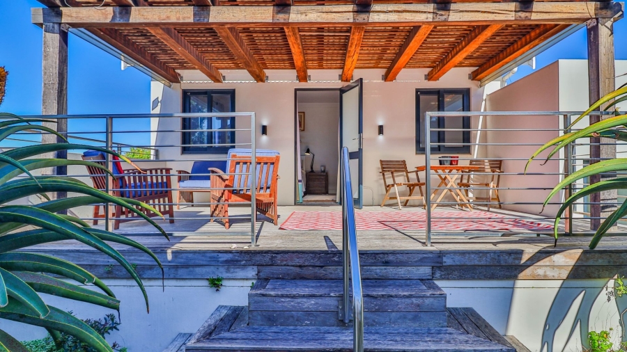 4 Bedroom Property for Sale in Westcliff Western Cape